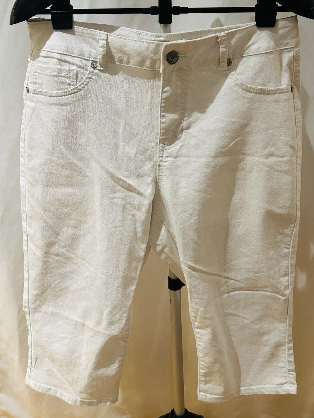 d. Jeans New York White Capri Jeans size 16P